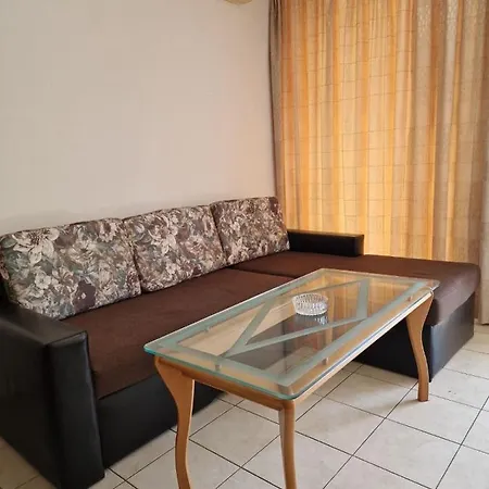 - Centre Apartment Nesebar